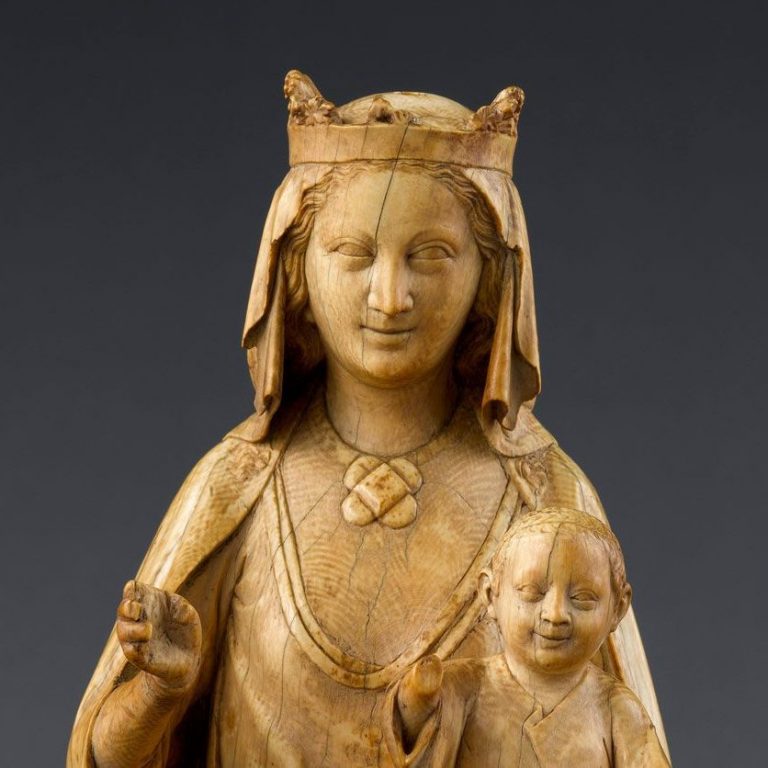 vierge-ivoire-cluny-b